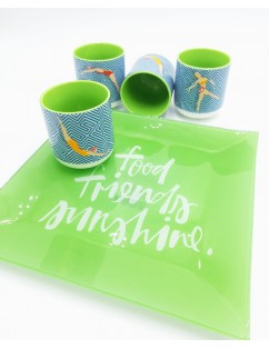 Set 4 Cups and square tray...